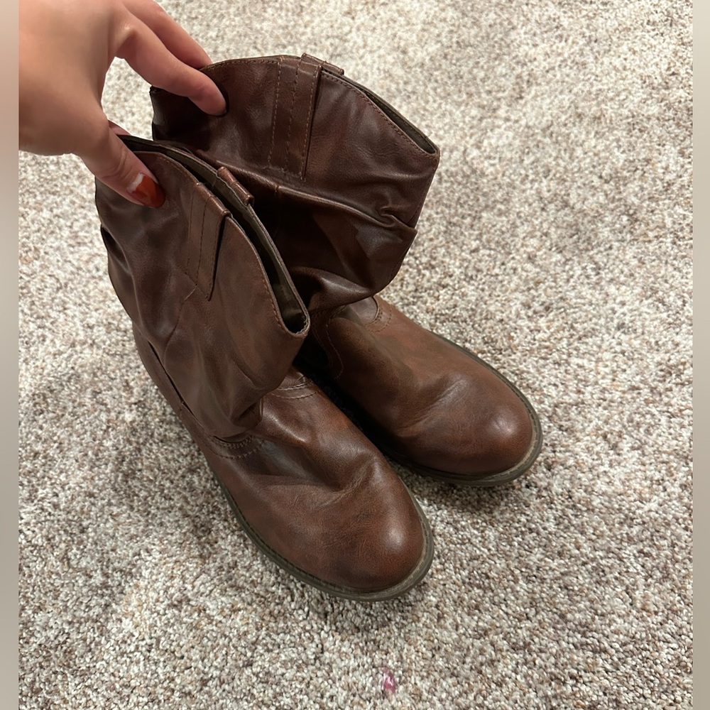 AE short boots